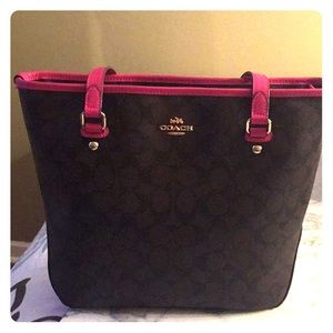 Coach signature city tote
